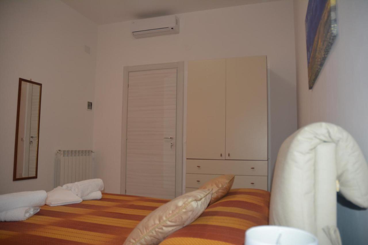 Queen Room,1024444099:JPEG