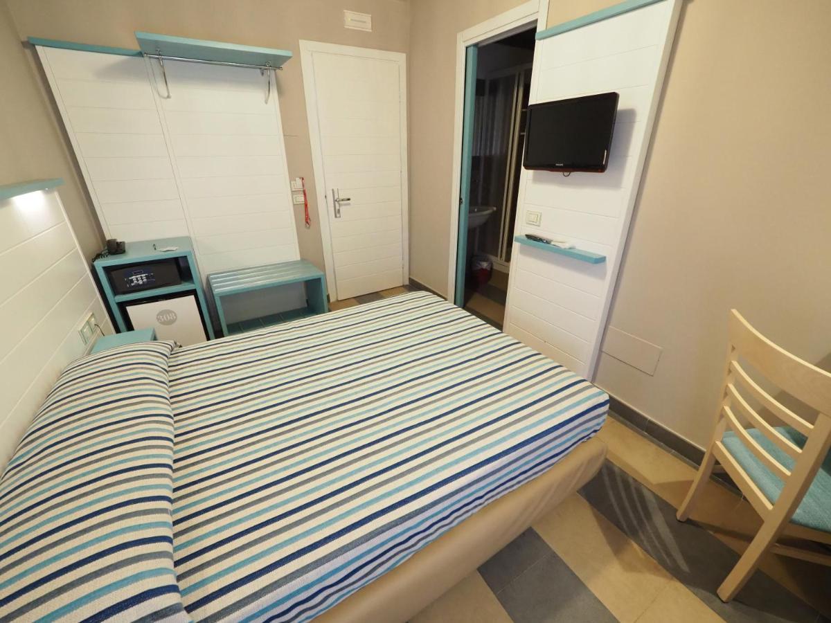 Small Double Room,1036145074:JPEG