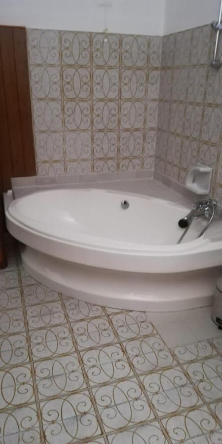 Camera Matrimoniale con Bagno Privato