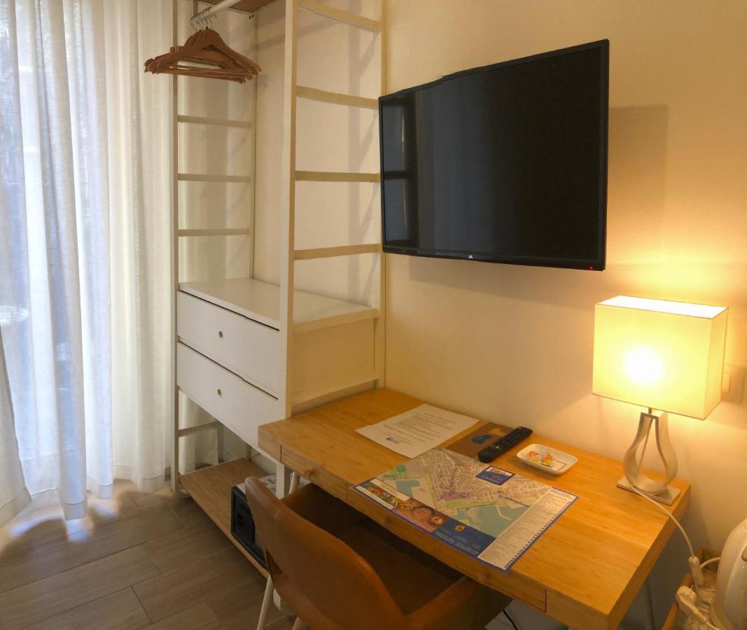 Double Room with Balcony,695851026:JPEG
