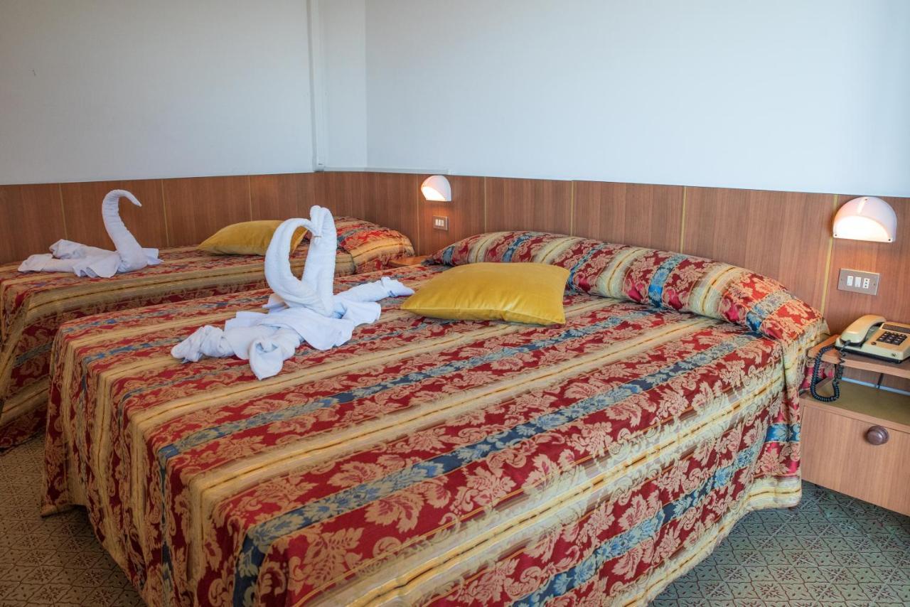 Triple Room with Sea View,1073701882:JPEG