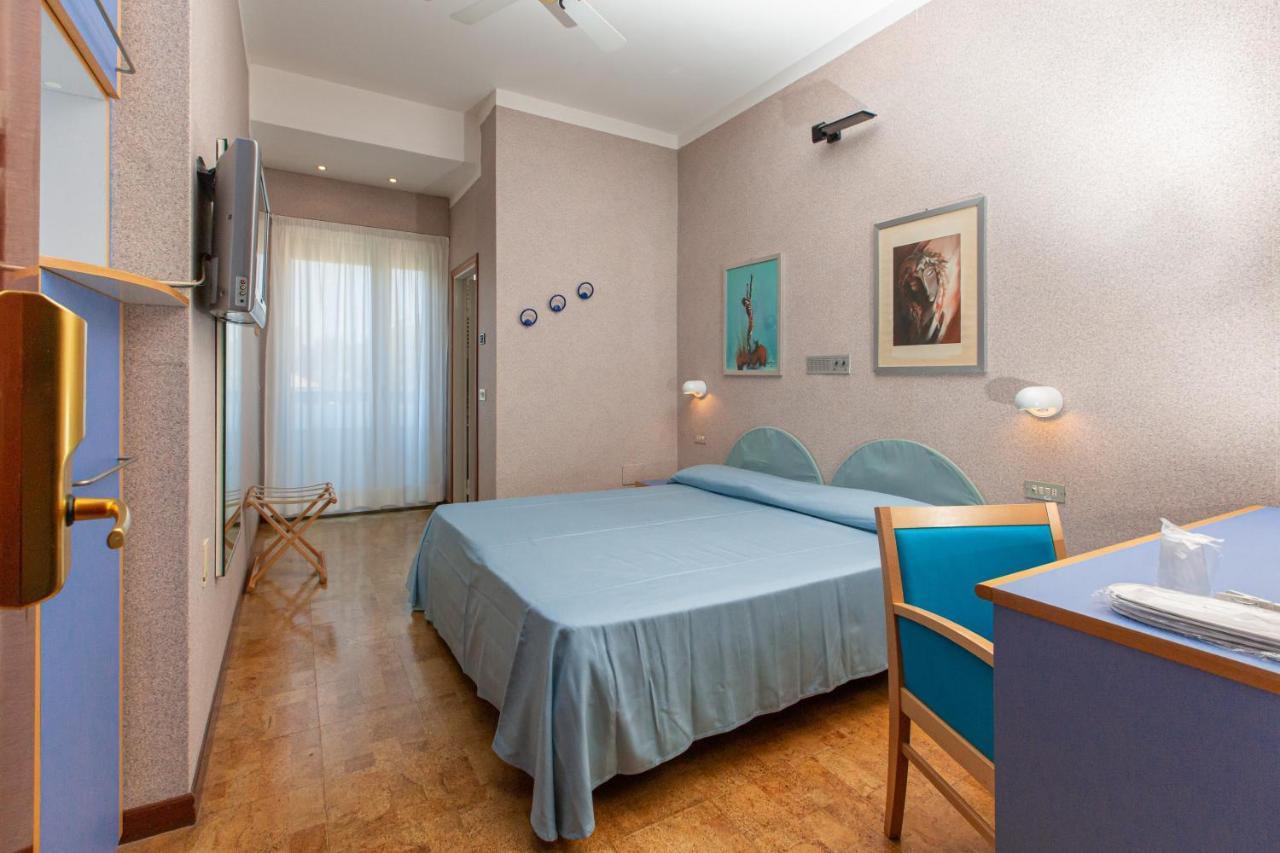 Standard Double Room,1589162527:JPEG