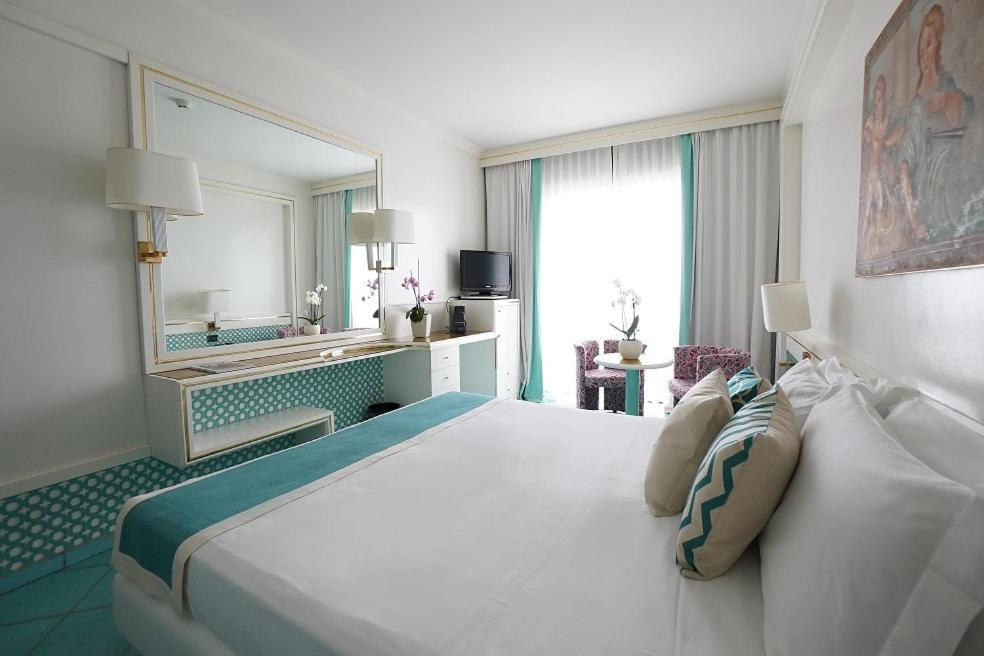 Basic Double or Twin Room City View