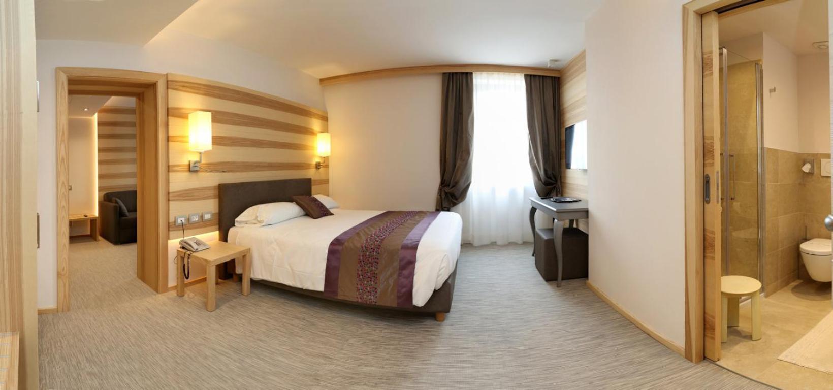 Superior Quadruple Room,1216334218:JPEG