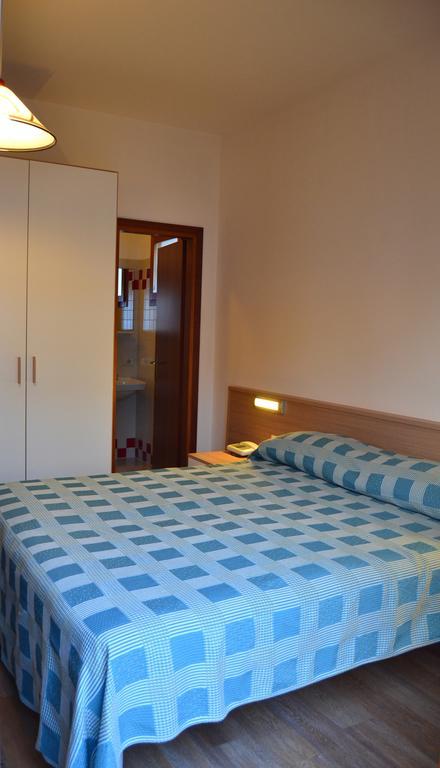 Standard Double Room,125941101:JPEG