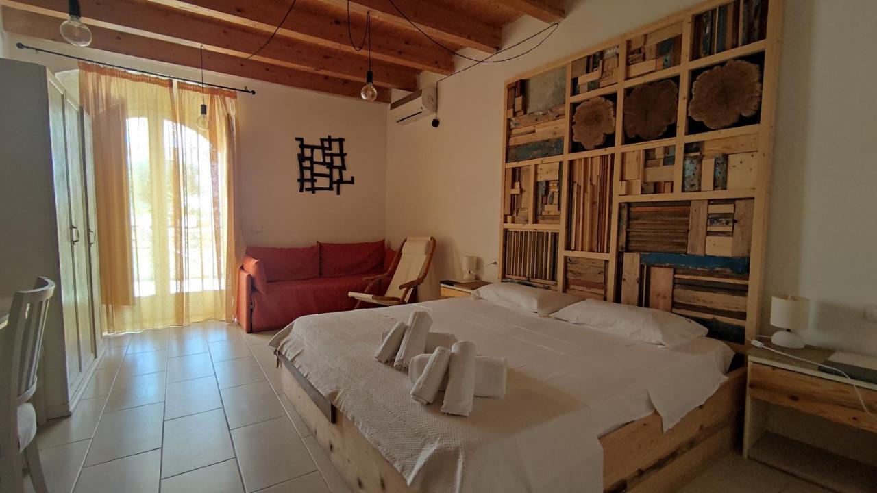 Deluxe Double Room,1259886649:JPEG