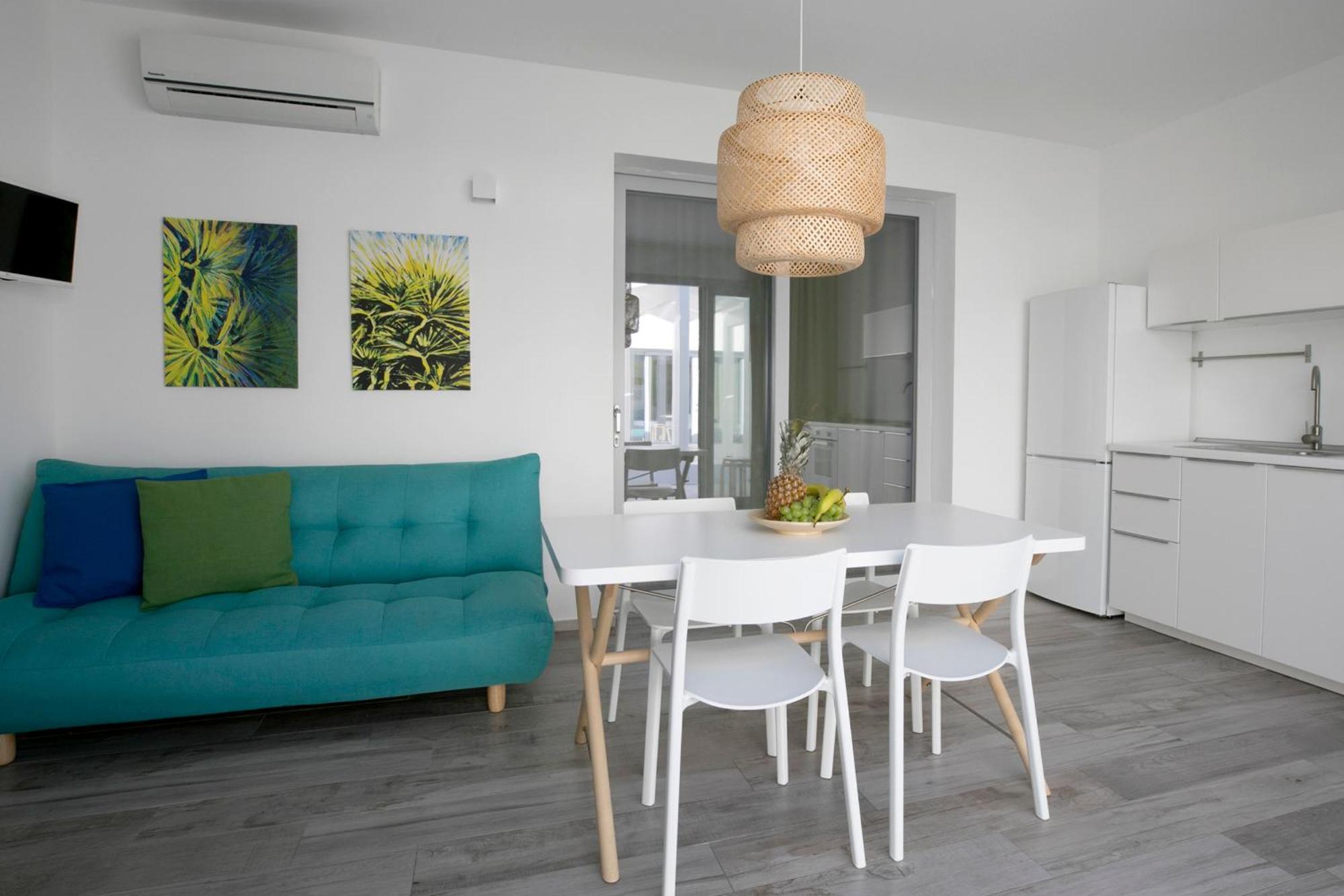 Two-Bedroom Apartment,848460332:JPEG