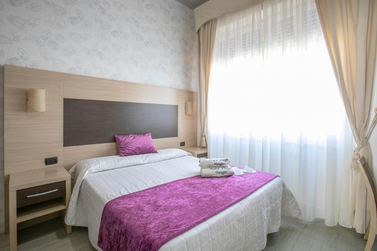 Double or Twin Room Balcony Sea View Disability Access,1371061772:JPEG