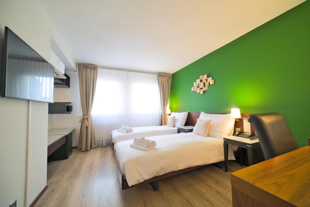 Standard Twin Room,1404932753:JPEG