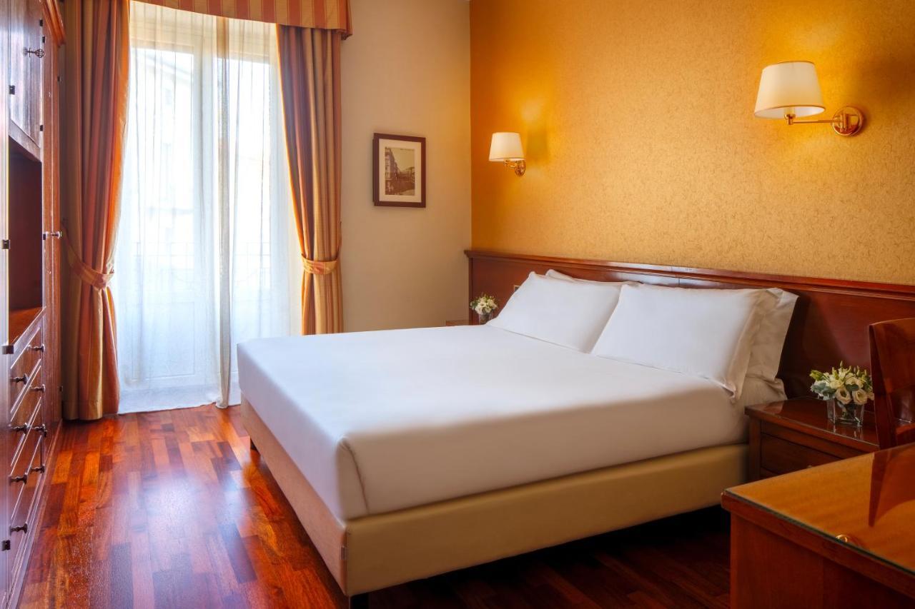 Suite with Sofa Bed,1420507653:JPEG