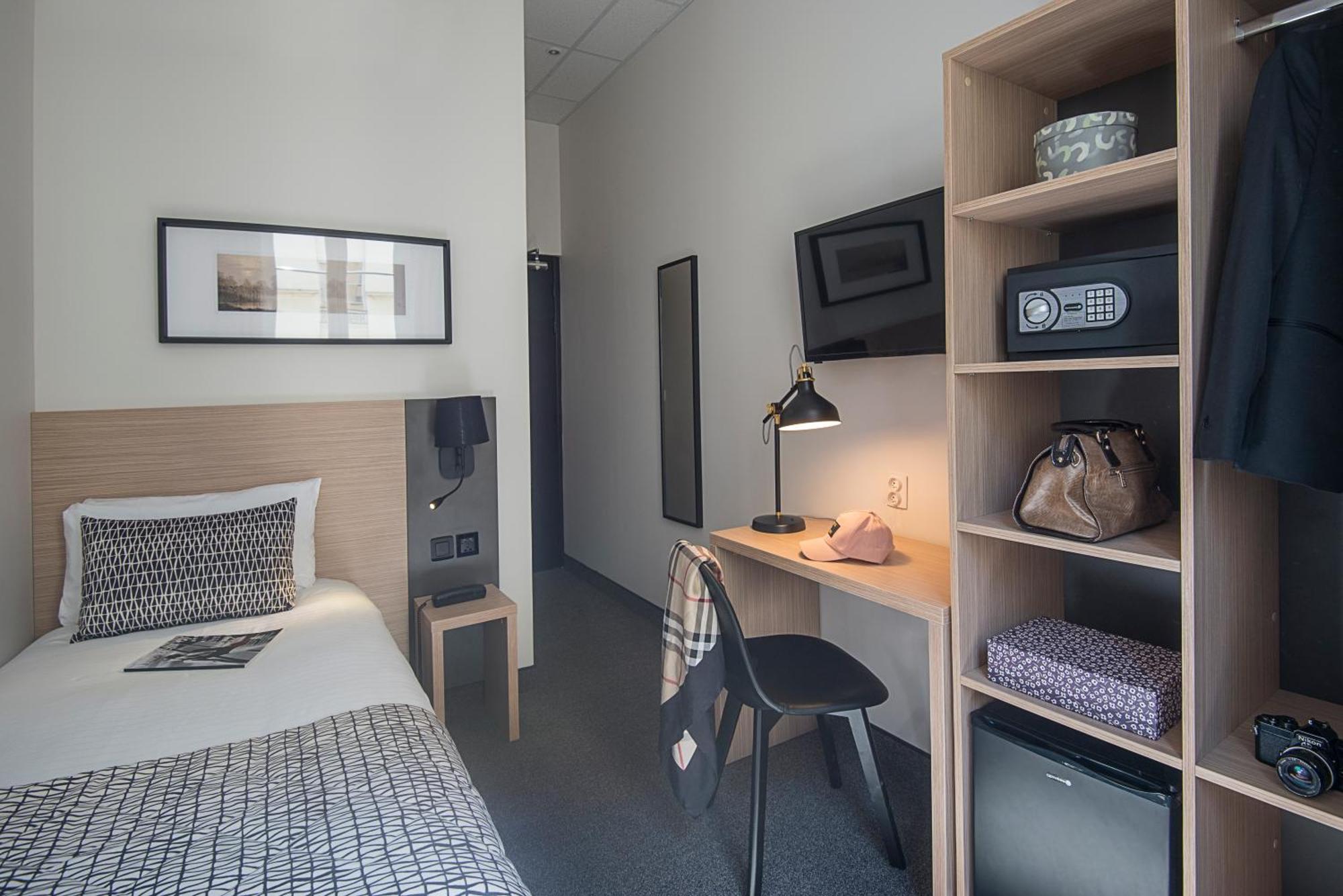 Standard Single Room,1436796508:JPEG