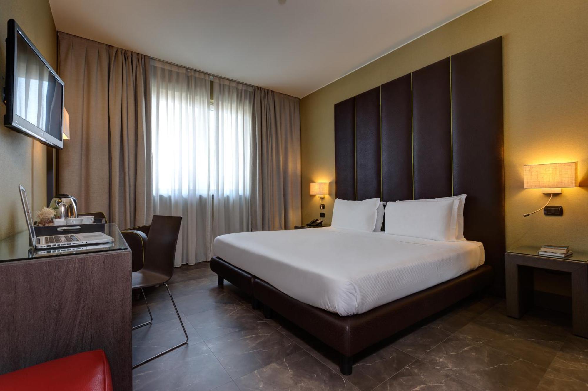 Double Room,1555300903:JPEG