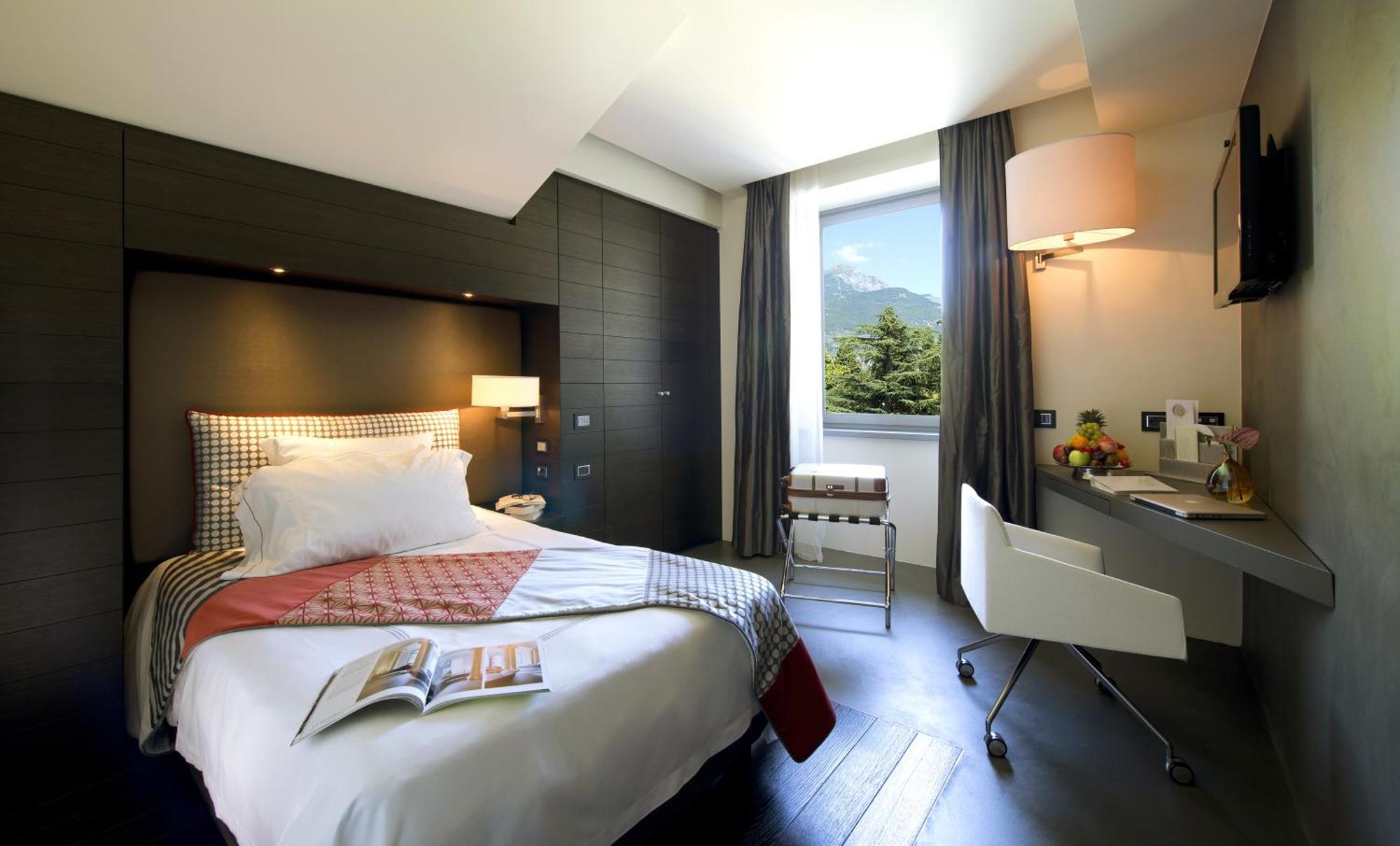 Single Room,1588097655:JPEG