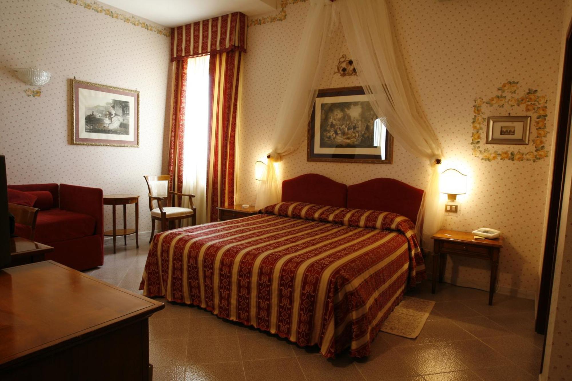 Triple Room,113375474:JPEG