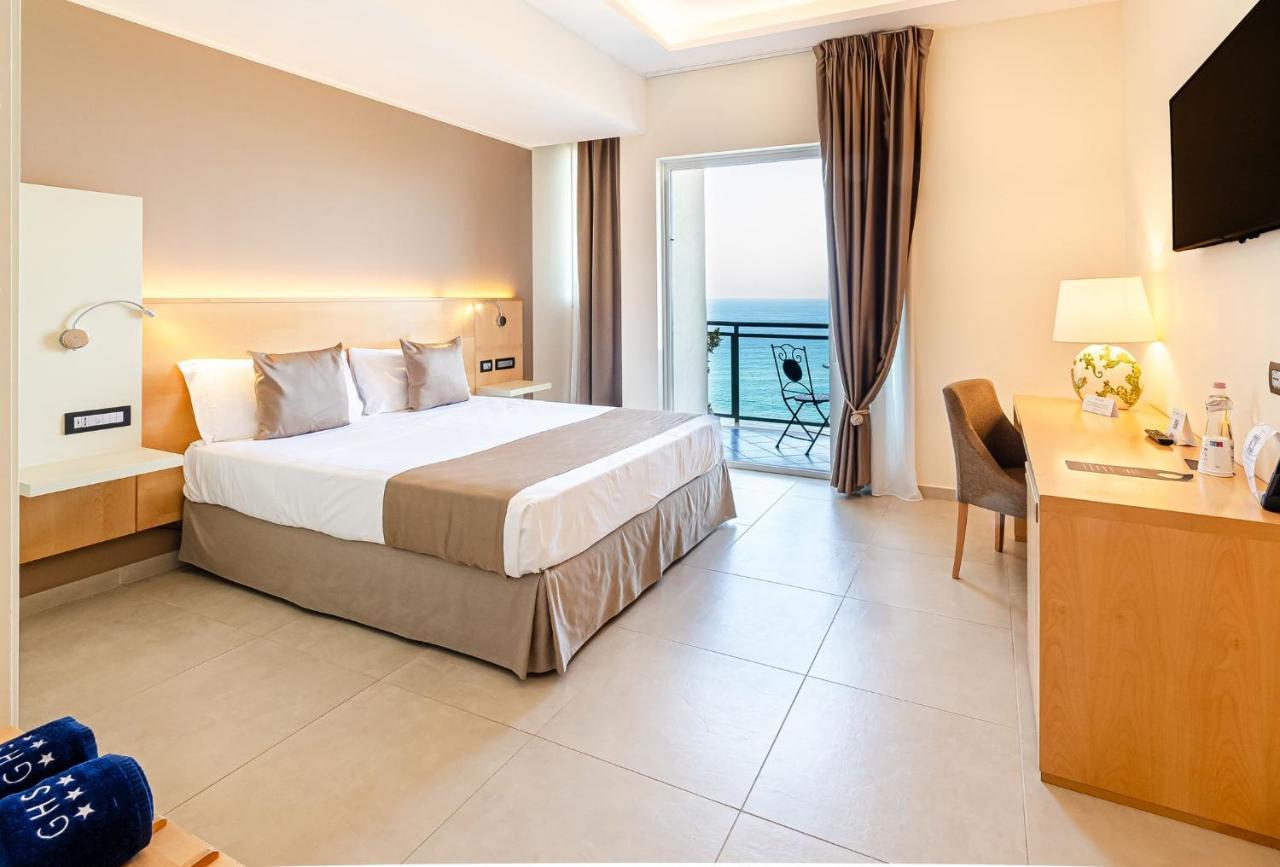 Junior Suite,1521437833:JPEG