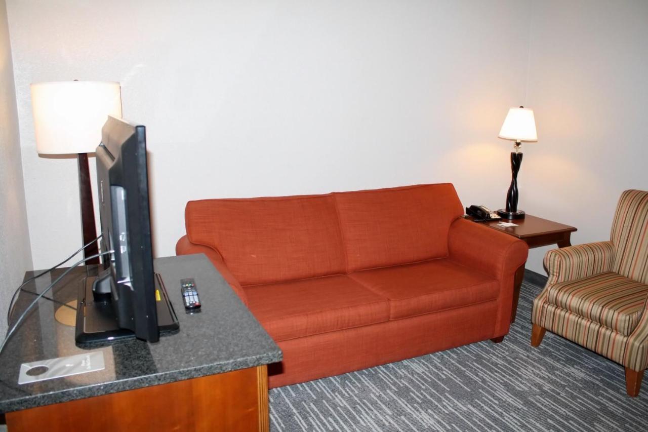 Single Room,688927392:JPEG