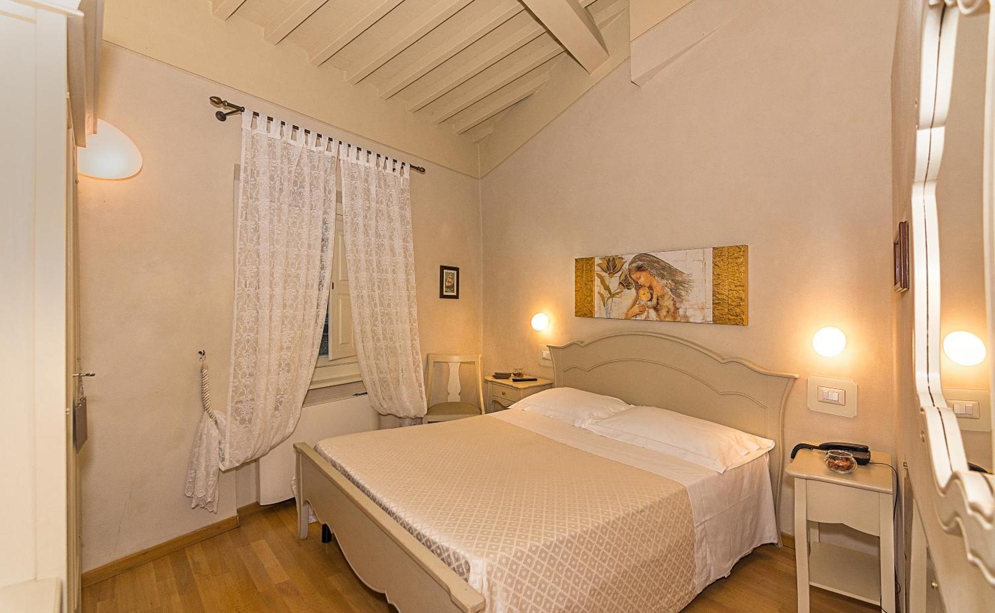 Classic Double Room,1704949206:JPEG