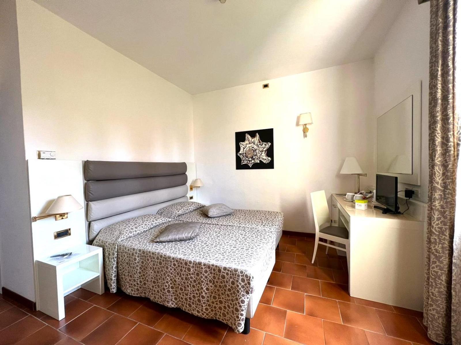 Standard Double Room,1542234799:JPEG