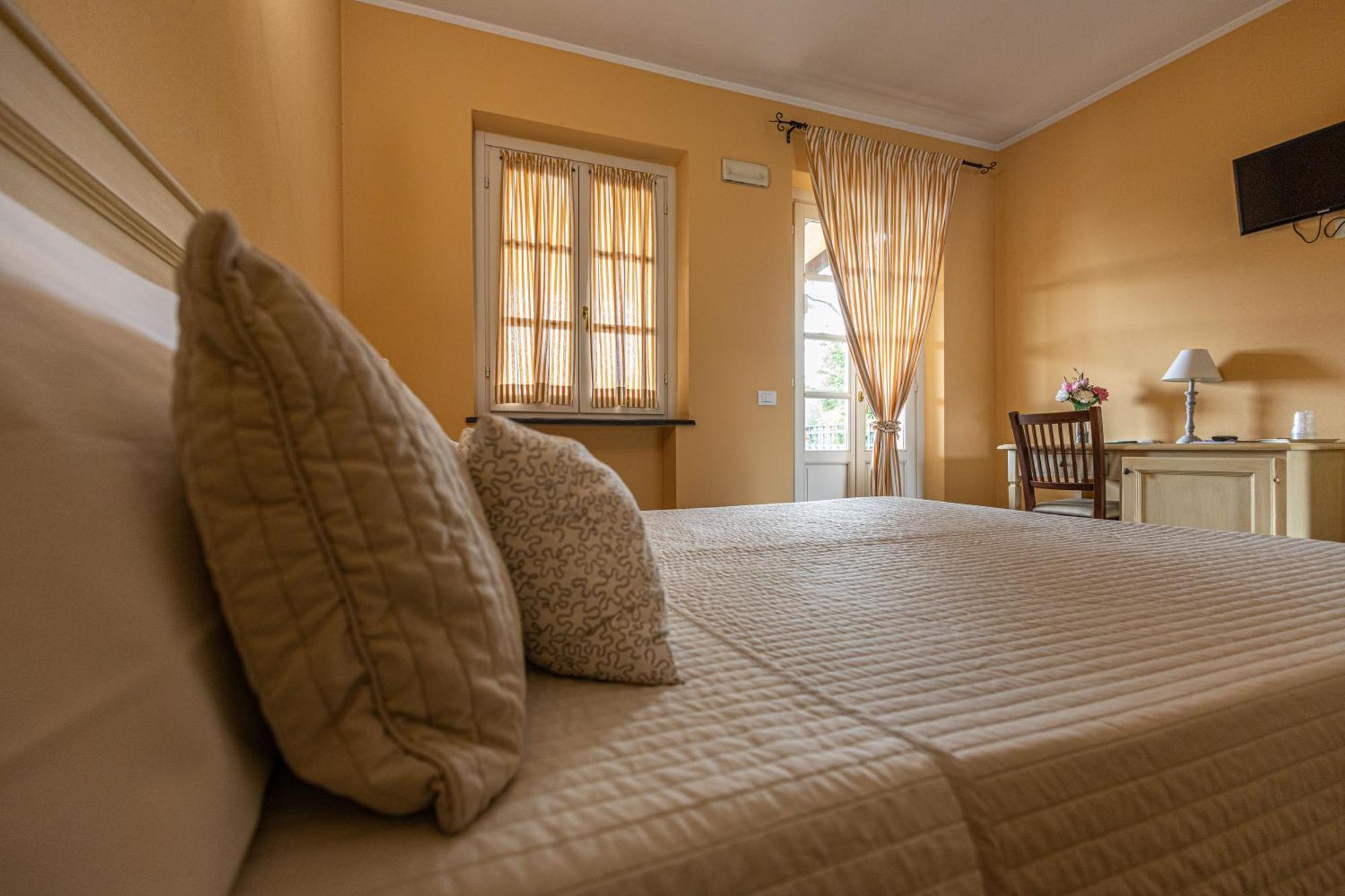 Double or Twin Room Balcony,1551772096:JPEG