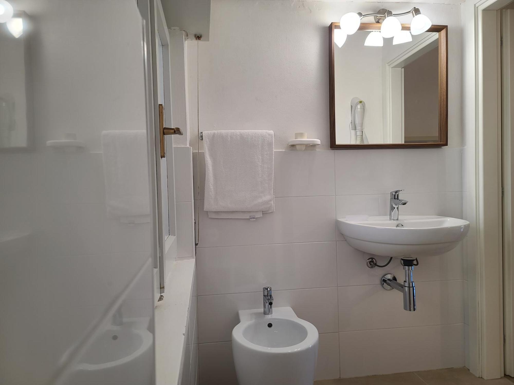 Monolocale con Vista Mare (2 Adulti)