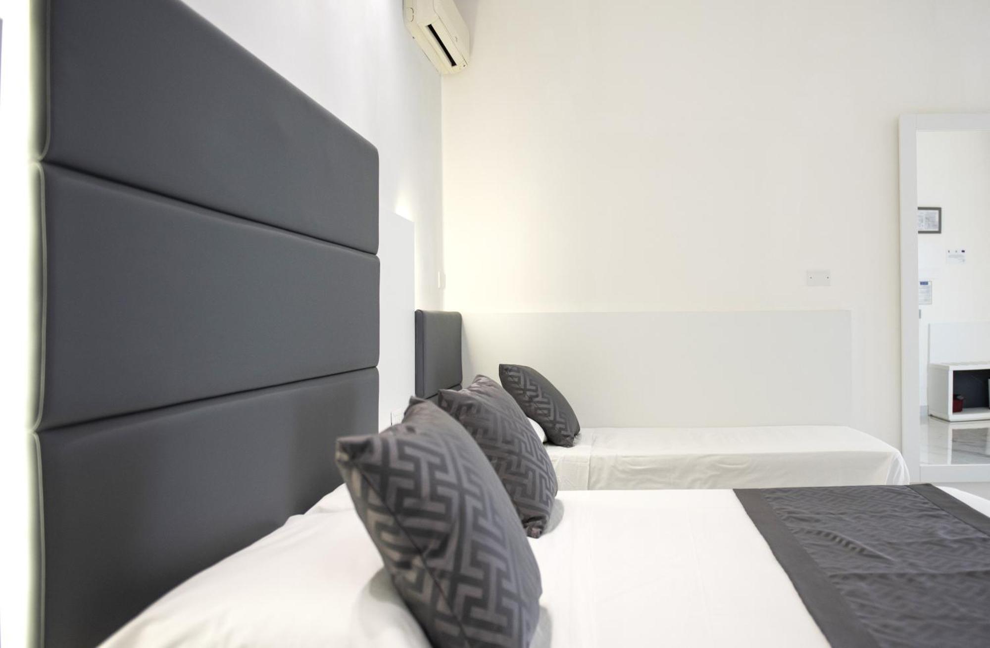 Triple Room Balcony,1111195389:JPEG