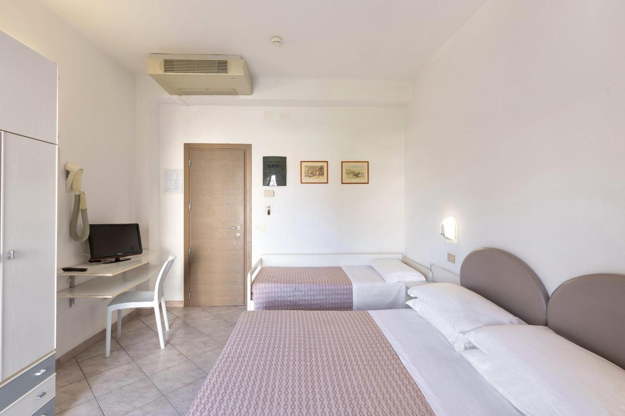 Triple Room with Balcony,1676774618:JPEG