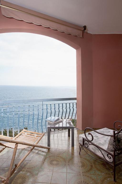 Double Room Balcony,156886929:JPEG