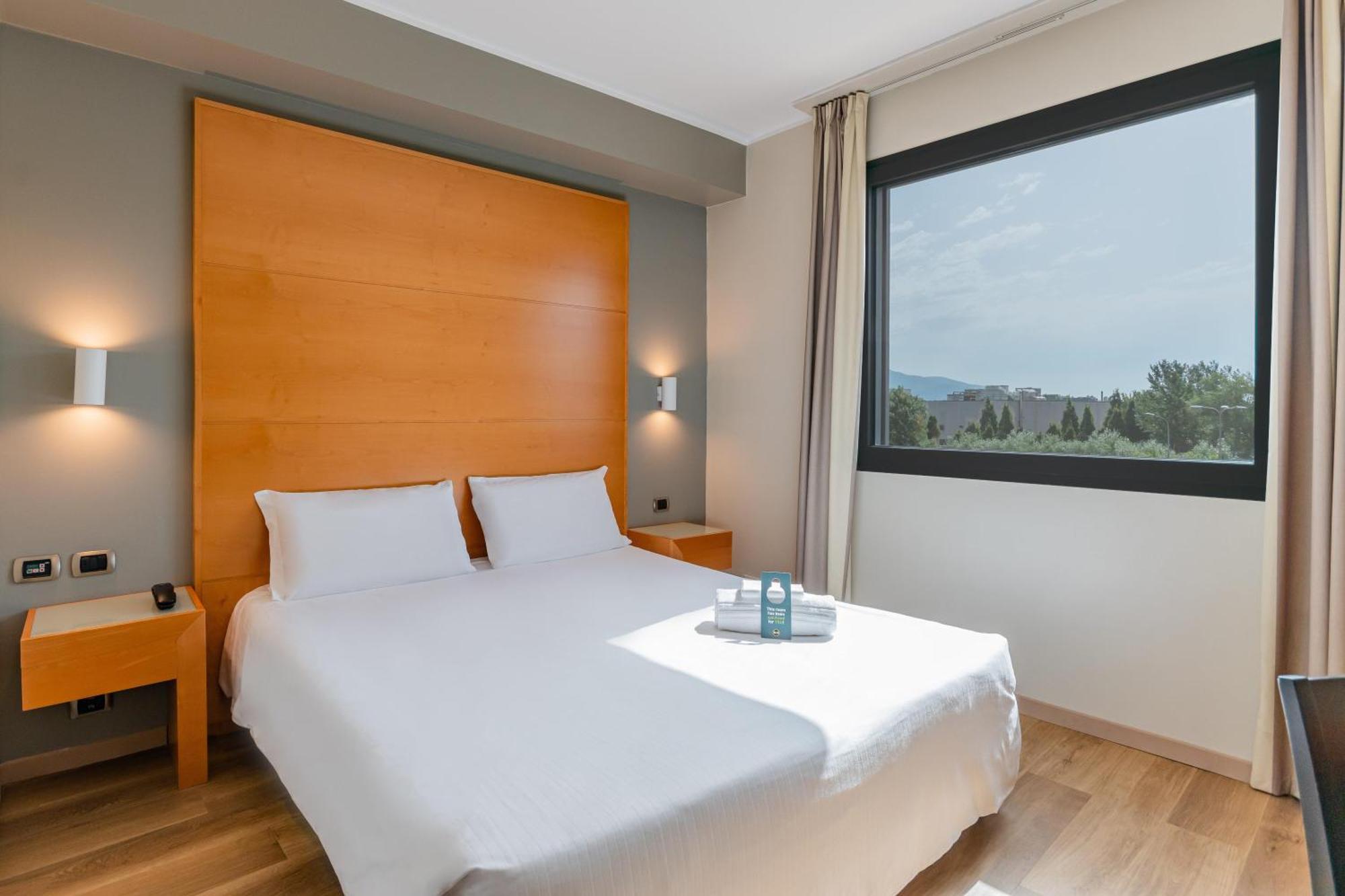 Double Room,1742588120:JPEG
