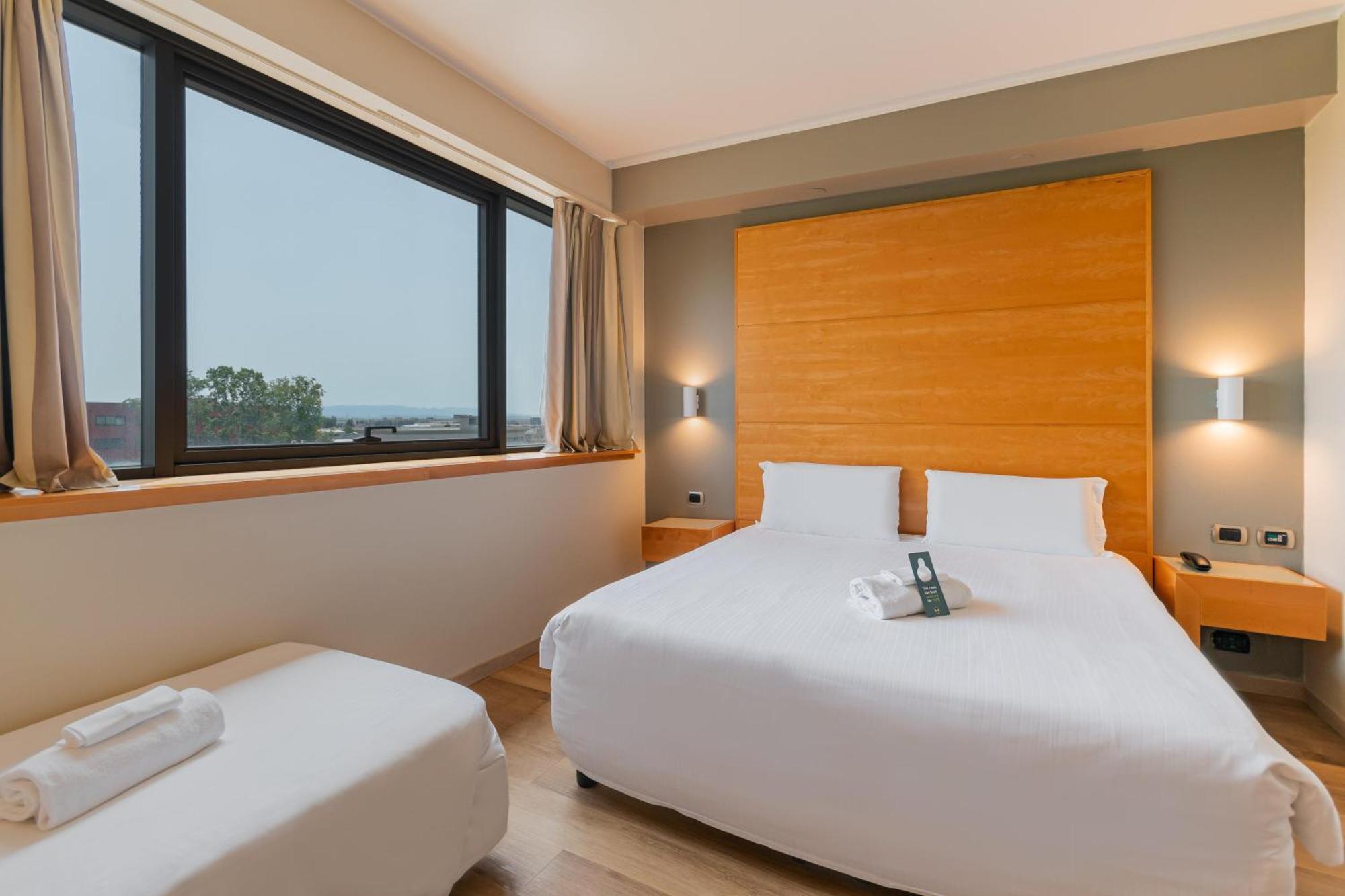 Classic Triple Room,1742588117:JPEG