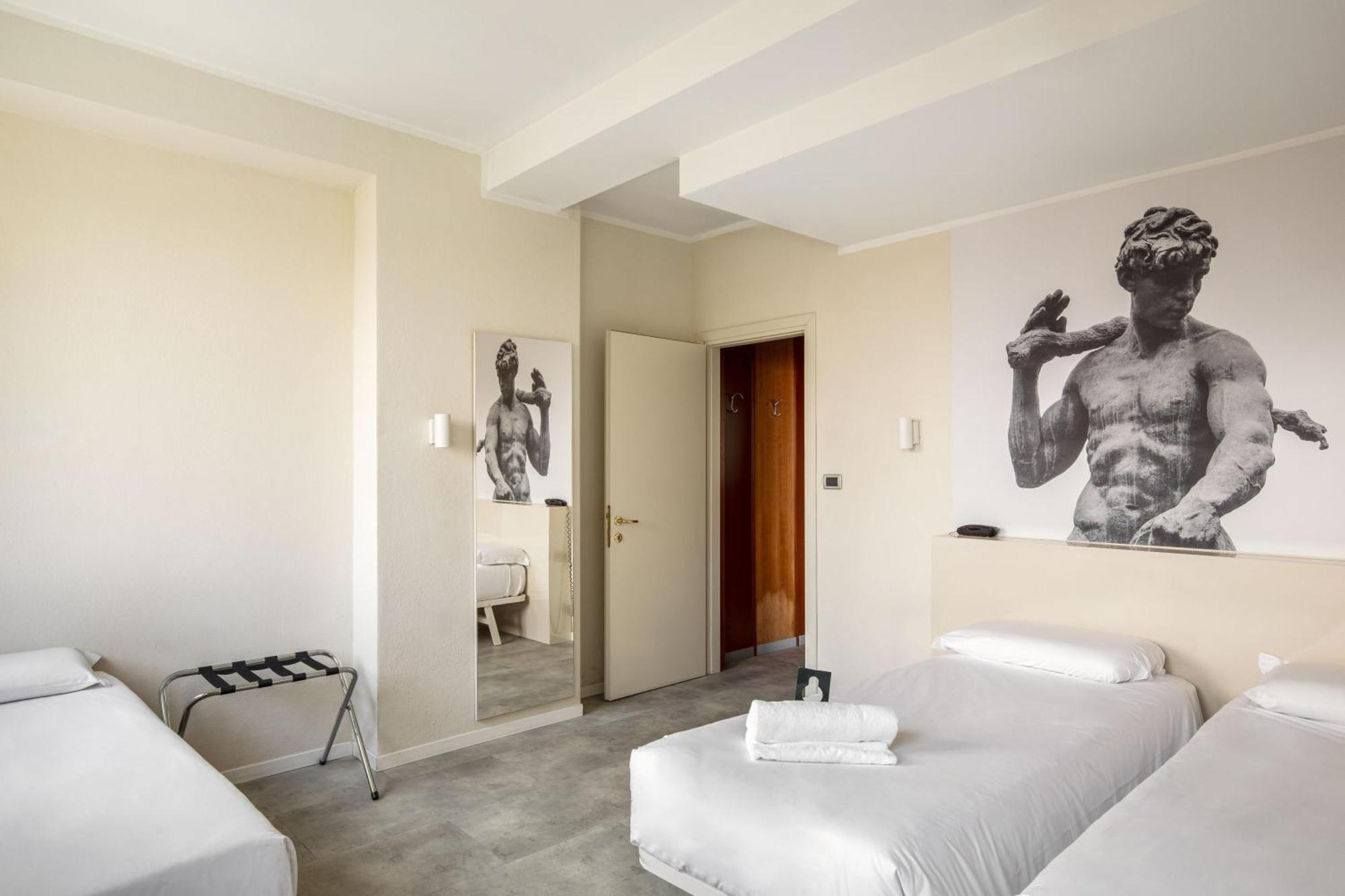 Triple Room,1742588749:JPEG
