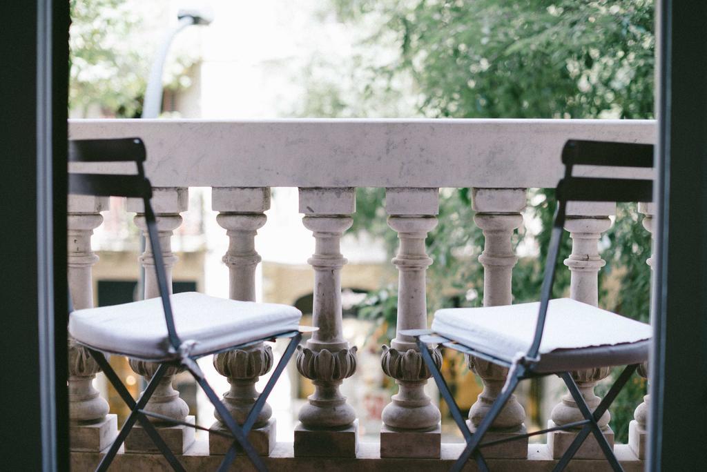 Camera Matrimoniale/Doppia con Letti Singoli con Balcone