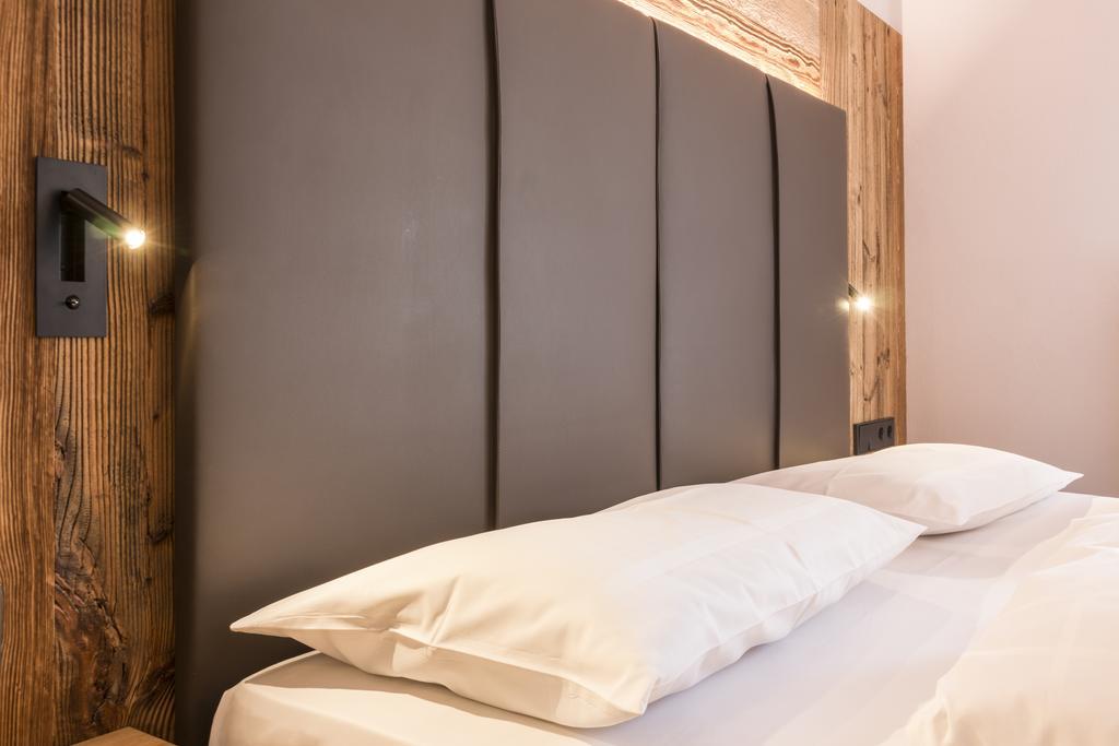 Double Room,1127320593:JPEG