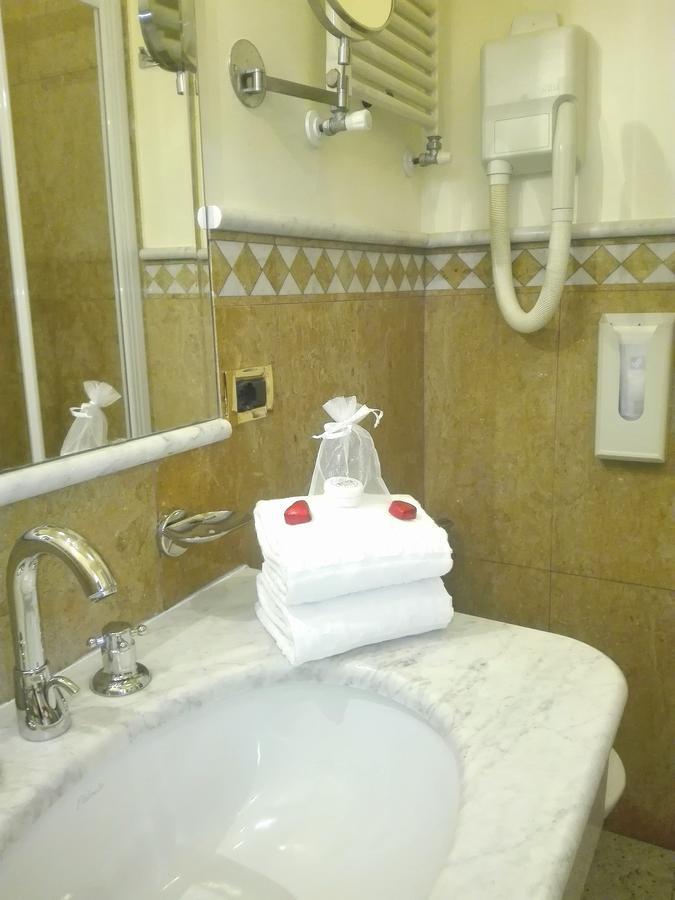 Standard Single Room,1218501913:JPEG