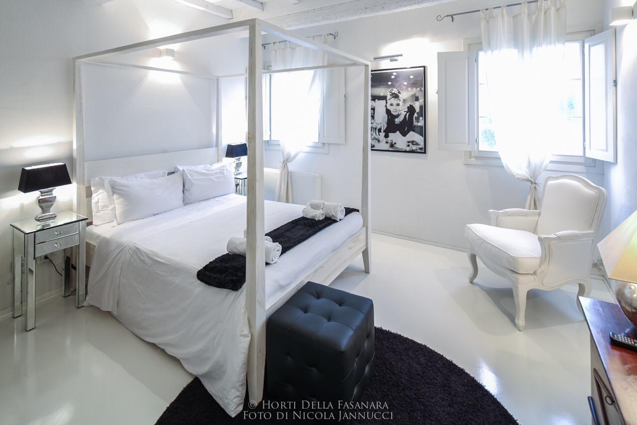 Double Room,451805751:JPEG