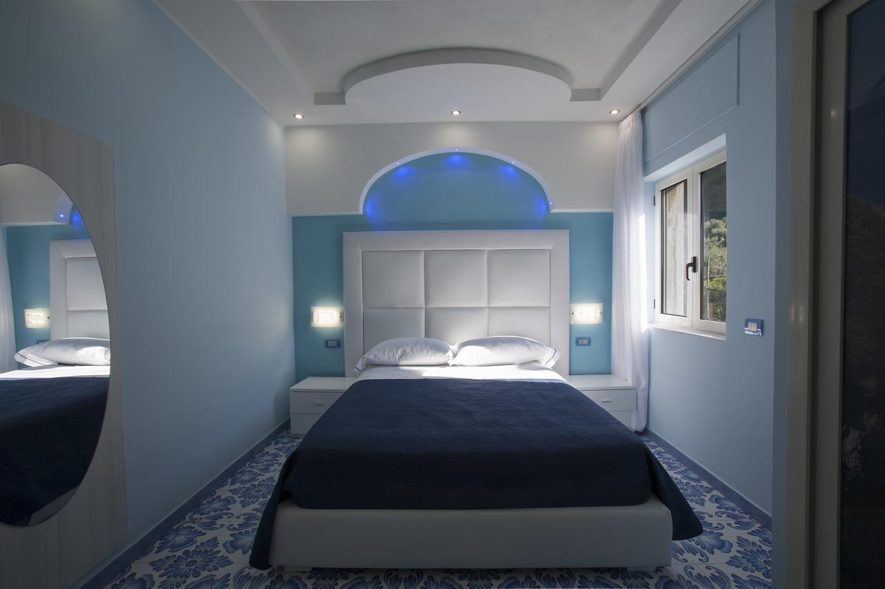 Deluxe Room,536248842:JPEG