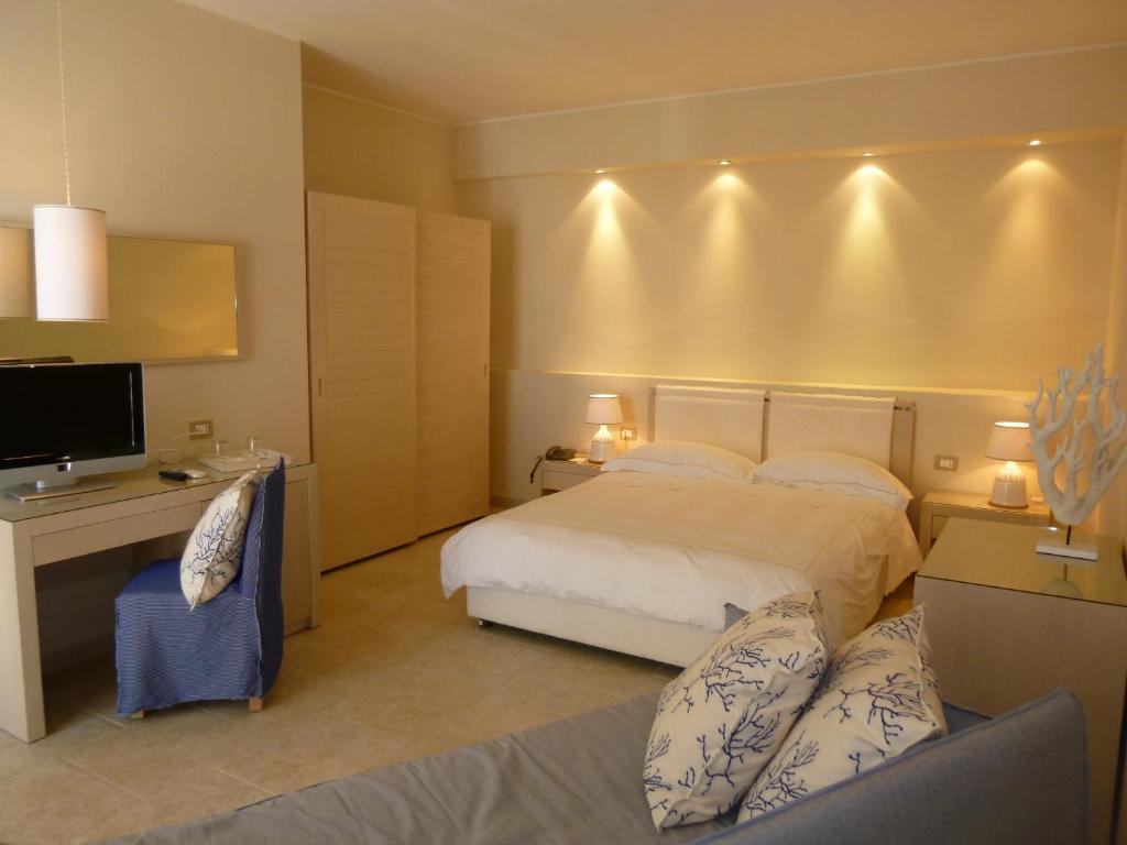 Triple Room,24912438:JPEG