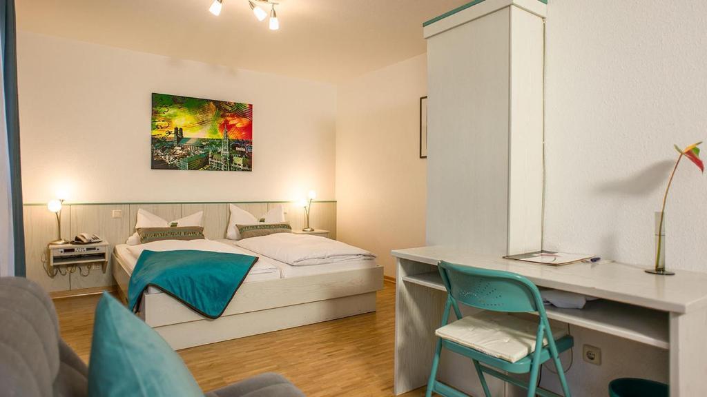 Double Room,61992739:JPEG