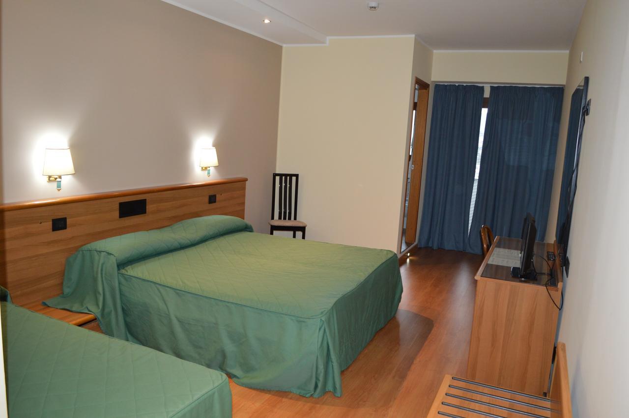Triple Room,823520432:JPEG