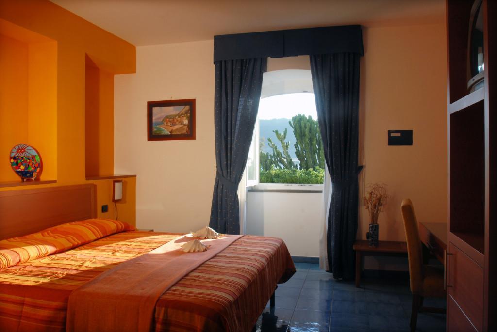 Double or Twin Room,7071110:JPEG