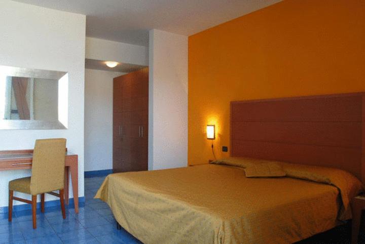 Quadruple Room,917102440:JPEG