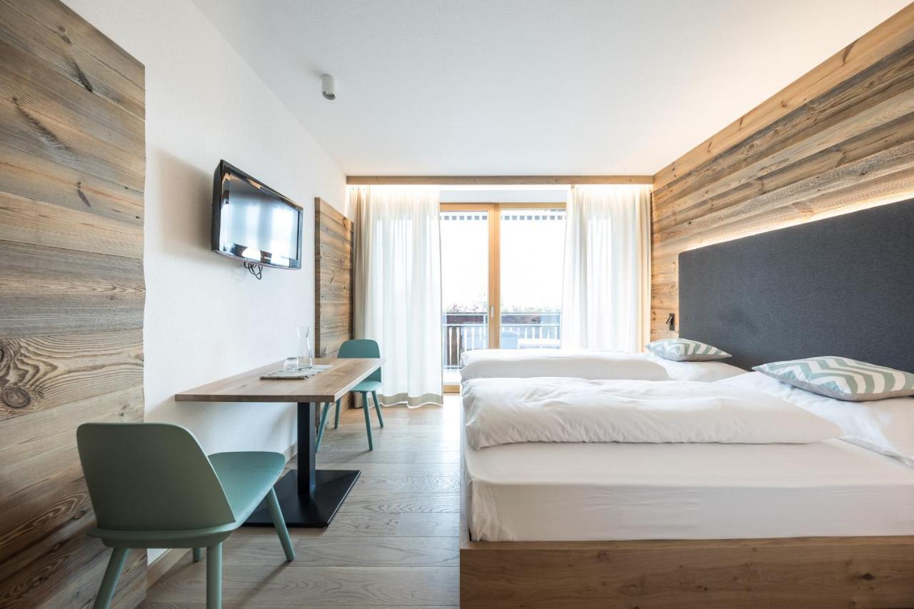 Single Room,831103598:JPEG