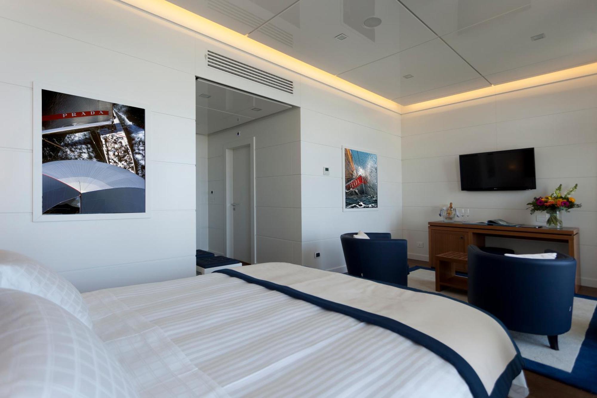 Double Room with Sea View,694296519:JPEG