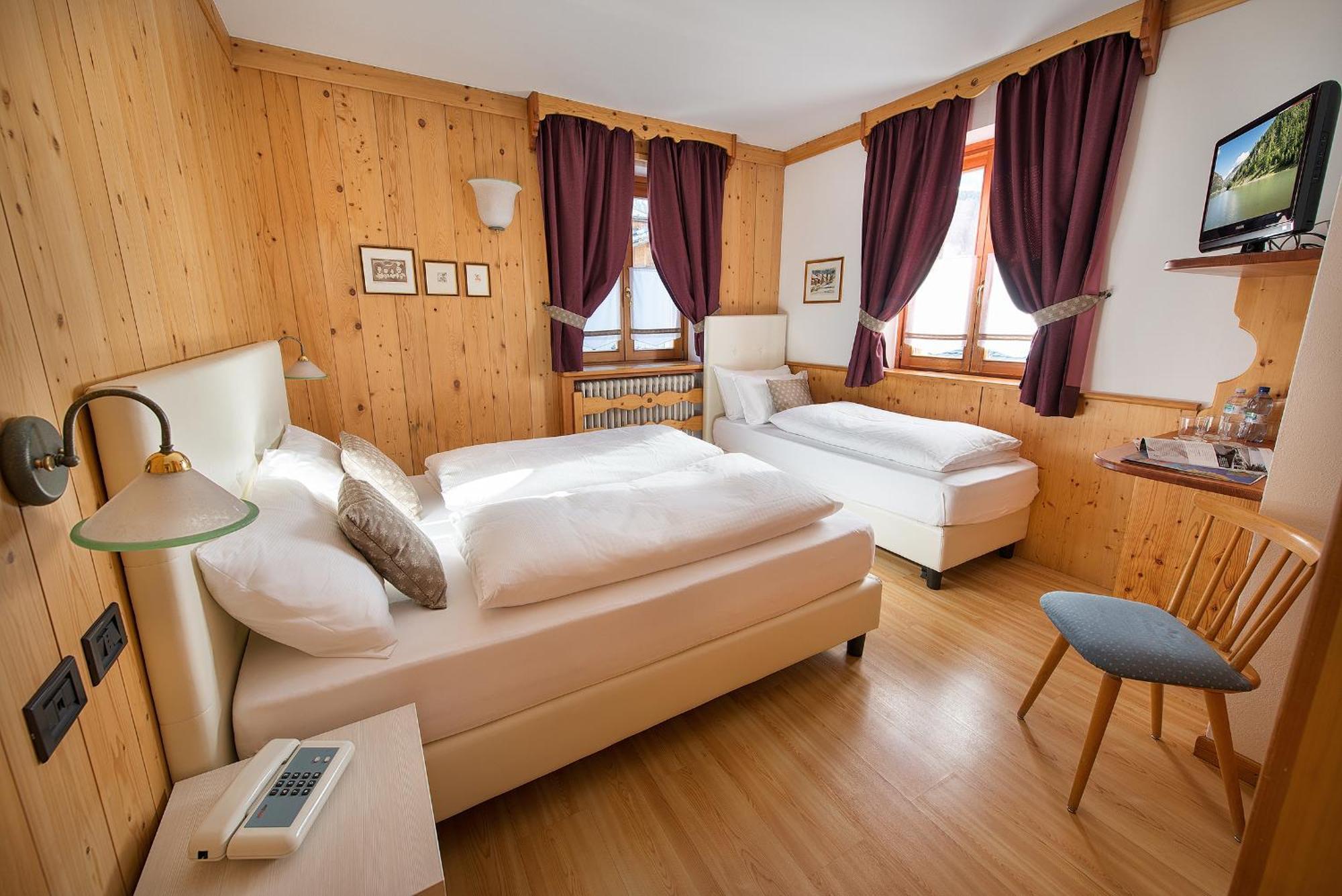 Quadruple Room,342478510:JPEG