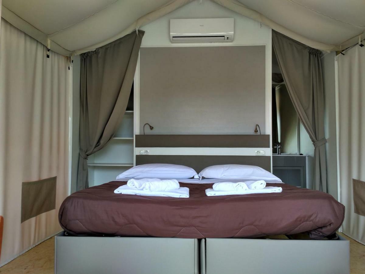 Tenda Urban Safari con Parcheggio Gratuito