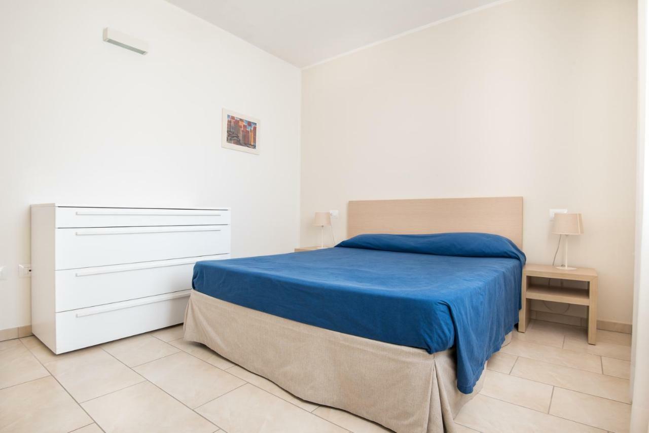 Two-Bedroom Apartment,818193041:JPEG