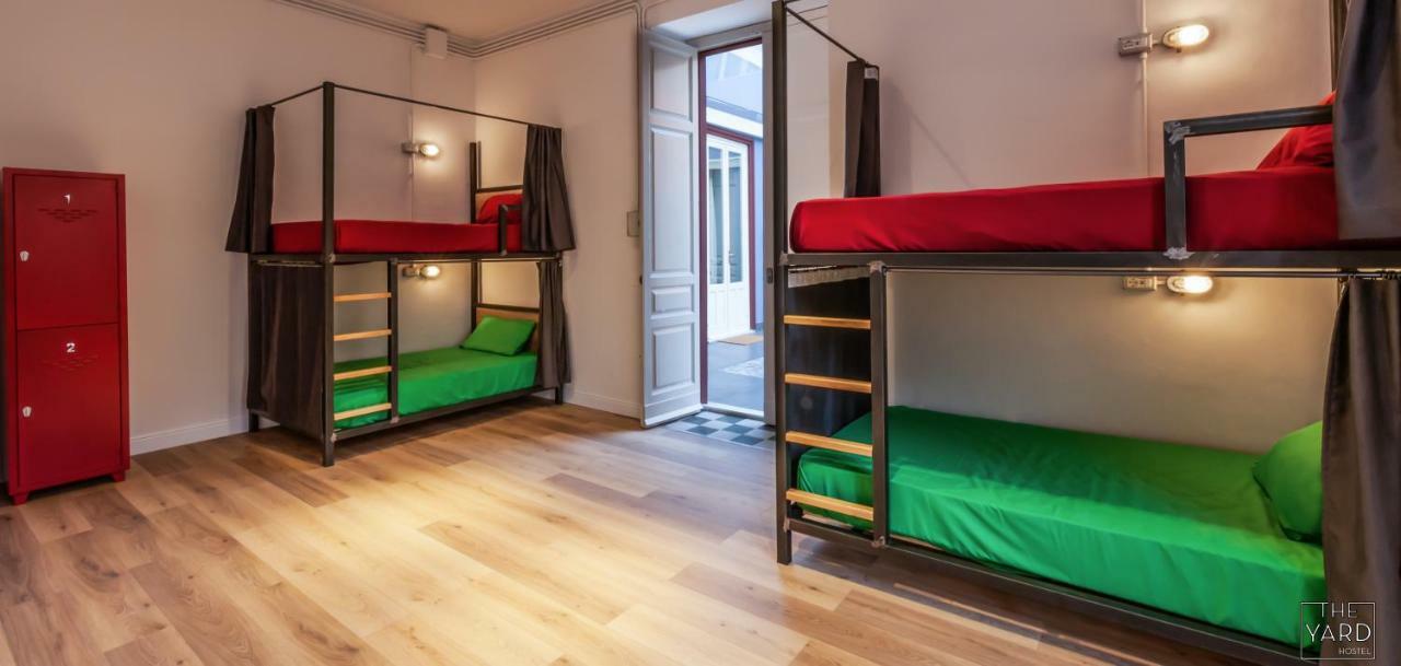 Posto Letto in Dormitorio Misto con 8 Letti