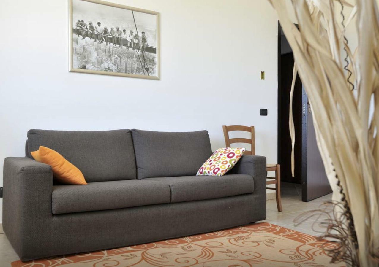 Two-Bedroom Apartment,900403897:JPEG