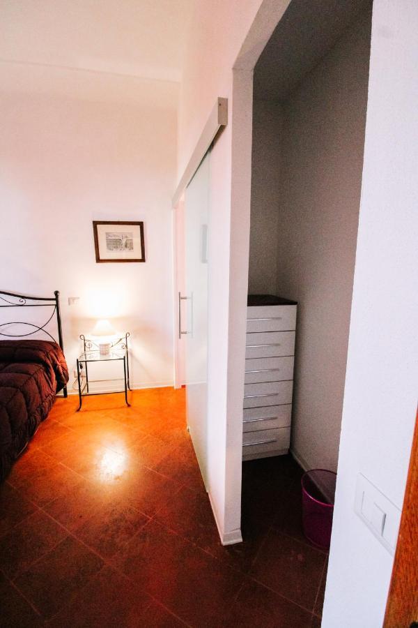 Camera Matrimoniale Deluxe con 1 Letto Supplementare