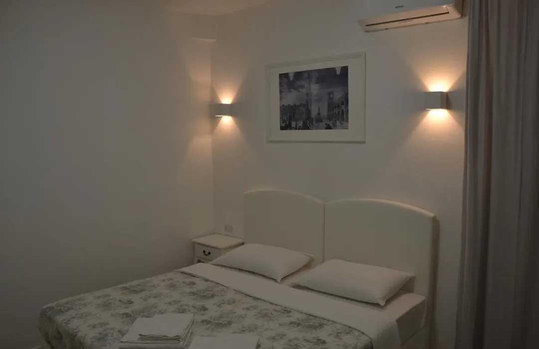 Albergo del Pozzo-1