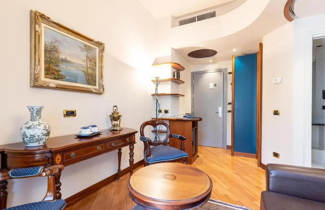 Hotel Moderno-1